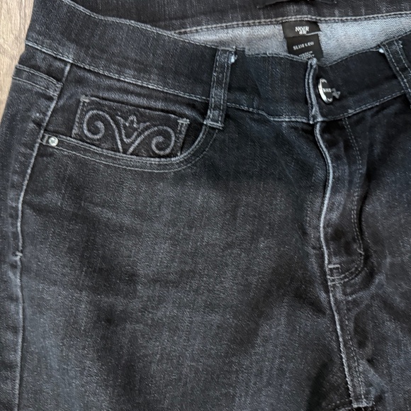 WHITE HOUSE BLACK MARKET Women’s Slim Leg Pants (Size 8R) - Picture 4 of 16